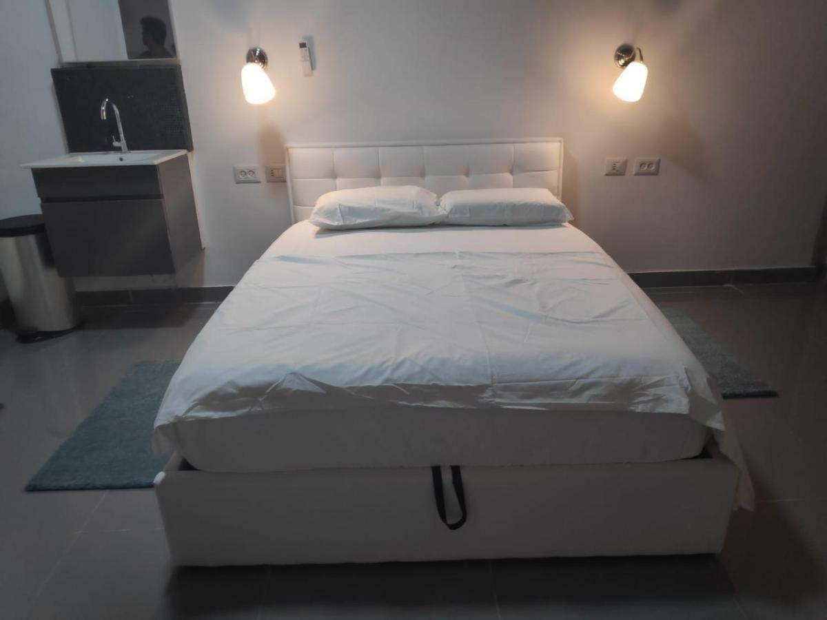 Agas Holiday Apartments - Gai Boutique Tiberias Exterior photo